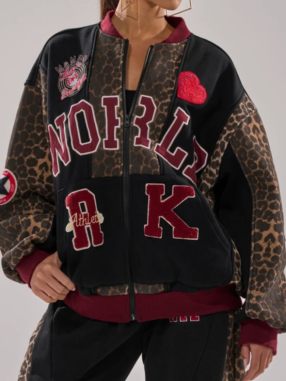 AKIRA Label World Hold On Heavy Weight Fleece Jacket and Wide Leg Pants Set - Picture 3 of 7
